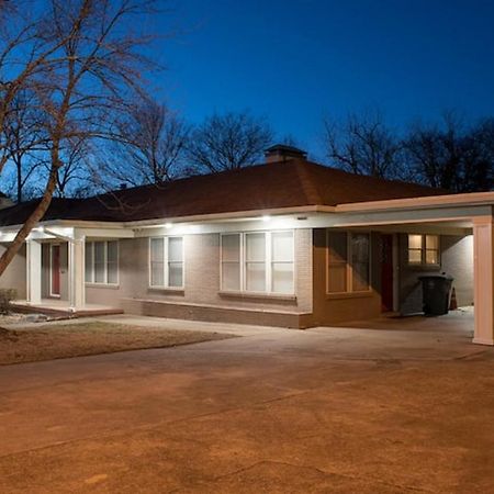 Oakwood Manor - Steps To Oaklawn, Minutes To Downtown, Lakes, More Hot Springs Exterior photo