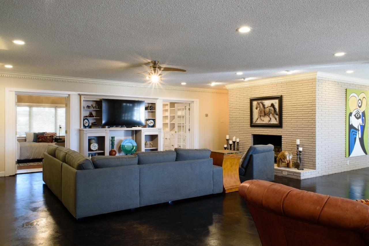 Oakwood Manor - Steps To Oaklawn, Minutes To Downtown, Lakes, More Hot Springs Exterior photo